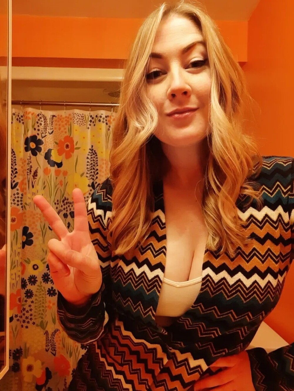 Forever 21 Blue, Tan, Black, White Chevron Open Cardigan